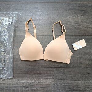 Lively no-wire bra (new with tags)